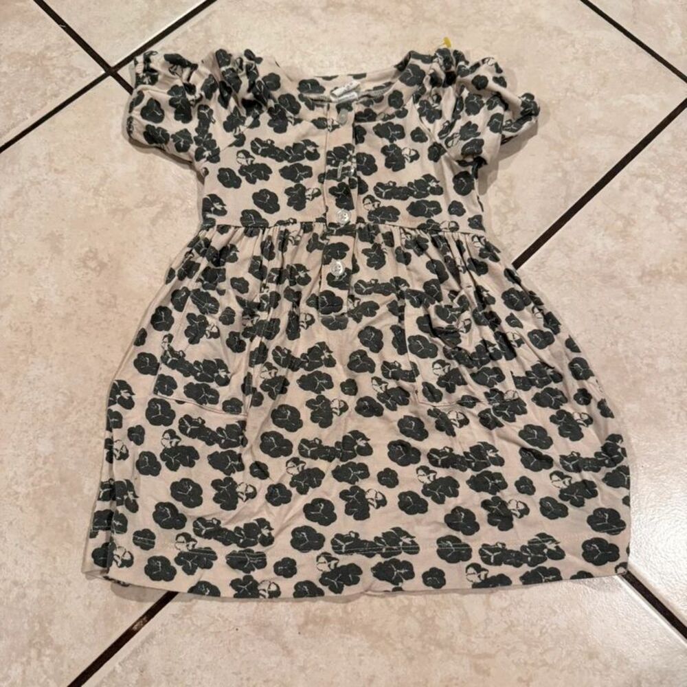 Kate Quinn kids. dress